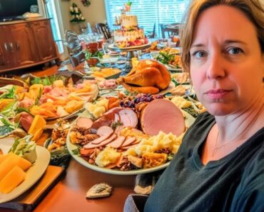 For my husband’s birthday, I made a fancy dinner for 20 people. But he ditched me to go to a bar to celebrate. – WowNews.info