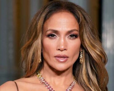 HT10. Jennifer Lopez Confirmed… See More – Daily News